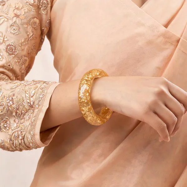 Glided_Dawn-_Golden_Resin_Chunky_Bangle_For_Women