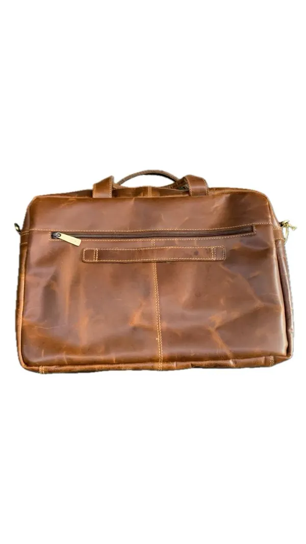 Tan_Leather_Professional_Laptop_Bag_For_Men_And_Women