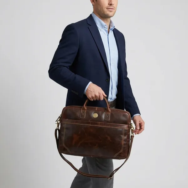 Brown_Leather_Professional_Laptop_Bag_With_Shoulder_Strap_For_Men_And_Women