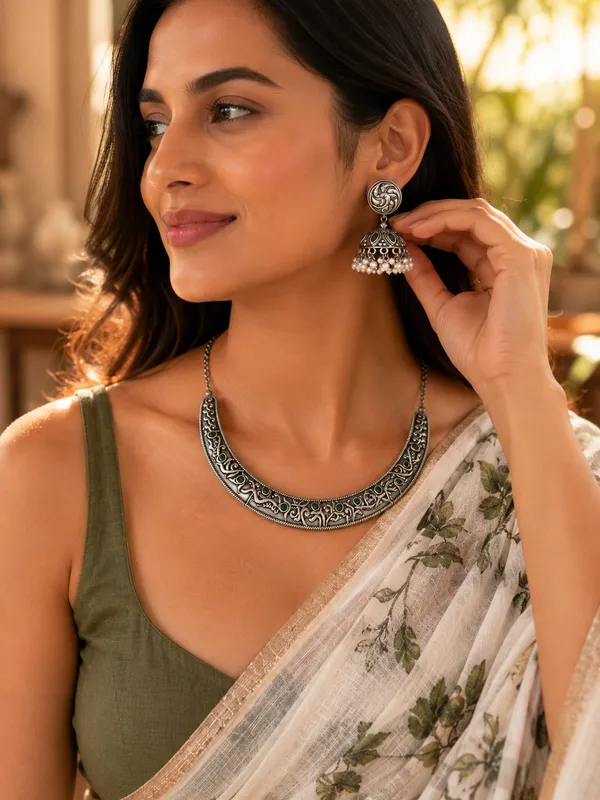 Aura_Siver_Look_Choker_Set_-_Green