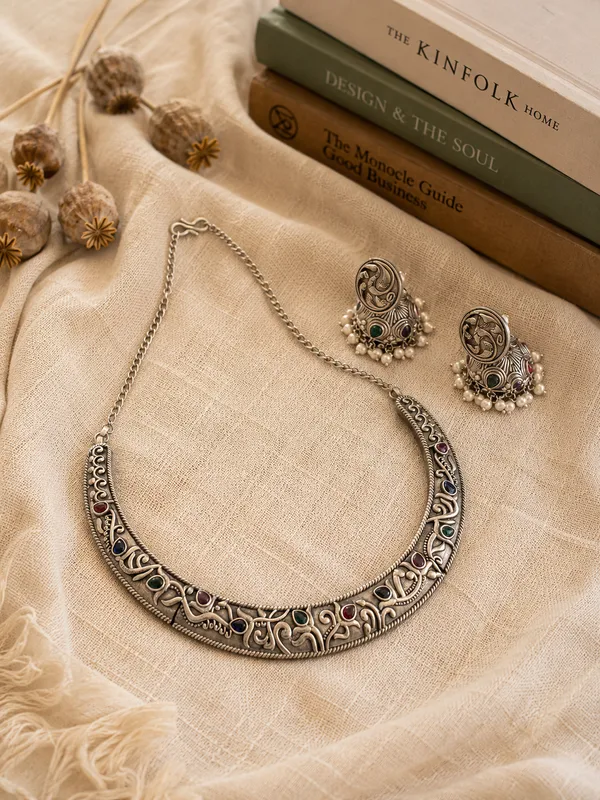 Aura_Siver_Look_Choker_Set_-_Multicolour