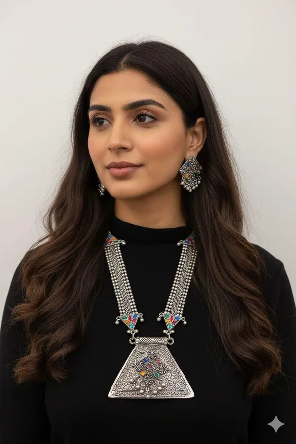 Oxidised_Silver_Tribal_Necklace_Set_With_Earrings