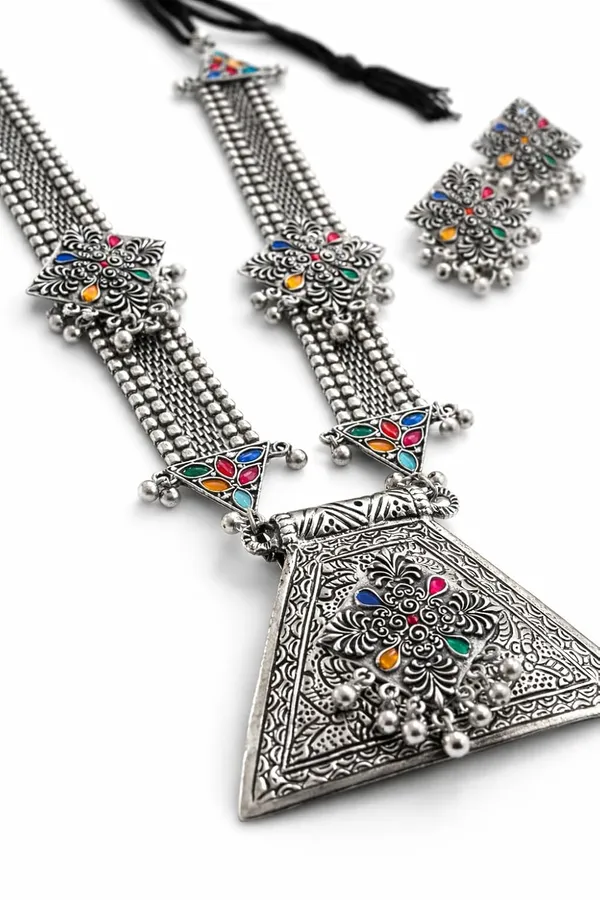Oxidised_Silver_Tribal_Necklace_Set_With_Earrings