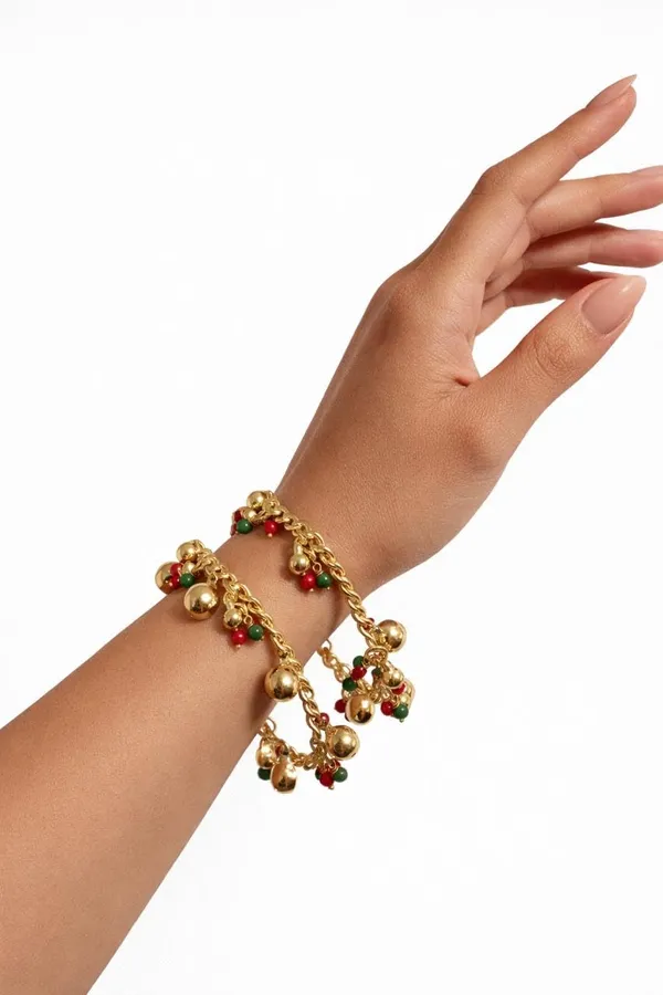 Adjustable_Bangle_Set_With_Ghungroo_And_Bead_Detailing