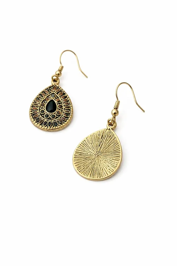 Layered_Necklace_Set_With_Earrings