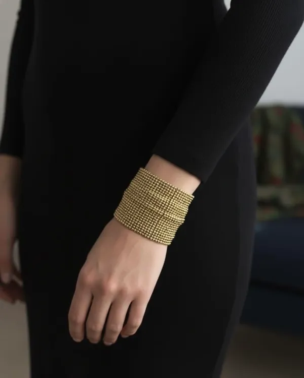 Mesh_Hand_Cuff_Bracelet