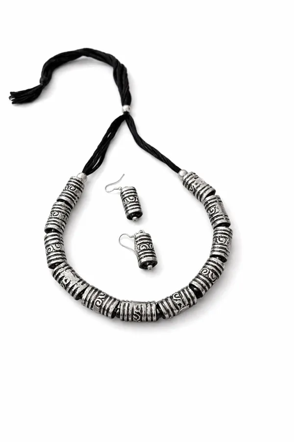Oxidised_Necklace_Set_With_Earrings