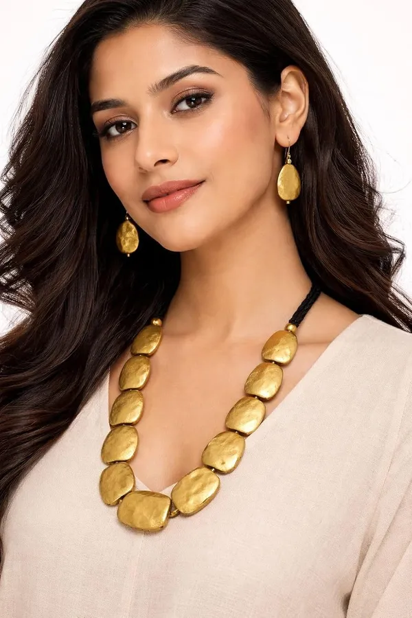 Oxidised_Gold_Tone_Necklace_Set_With_Earrings
