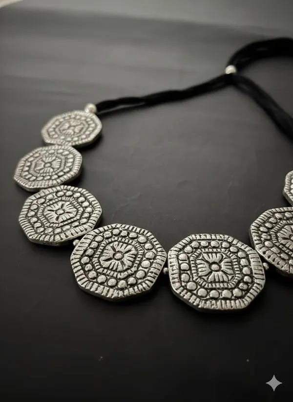 Oxidised_Choker_Necklace_Set_With_Earrings