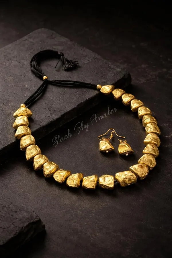 Oxidised_Tribal_Necklace_Set_With_Earrings