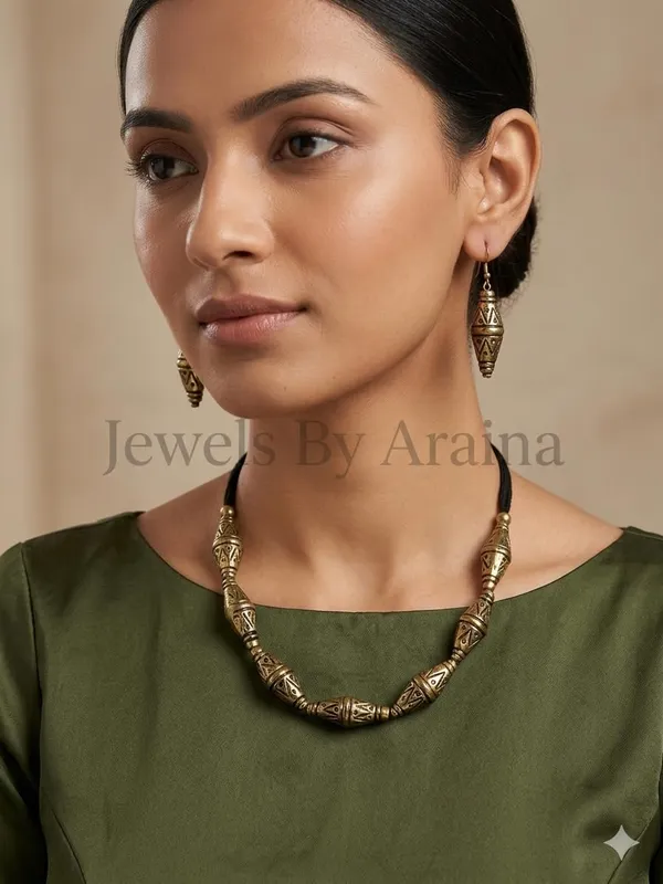 Oxidised_Tribal_Necklace_Set_With_Earrings