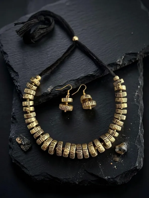Oxidised_Coin_Necklace_Set_With_Earrings