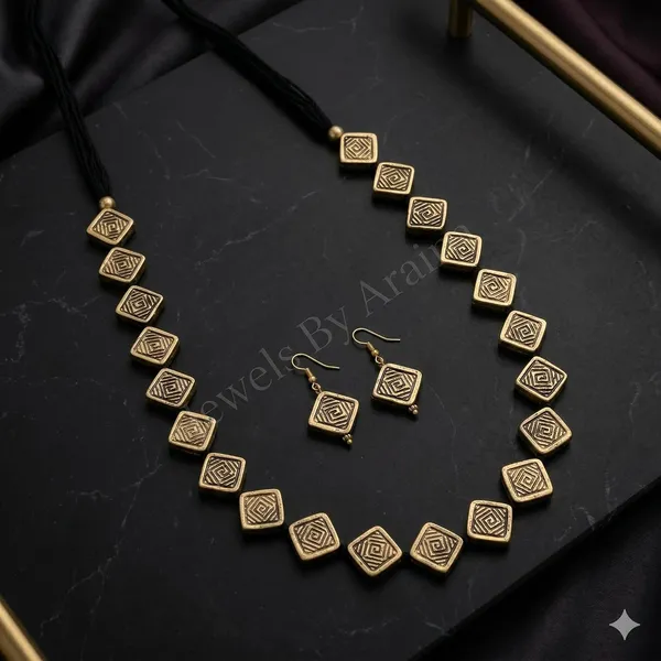 Oxidised_Geometric_Necklace_Set_With_Earrings