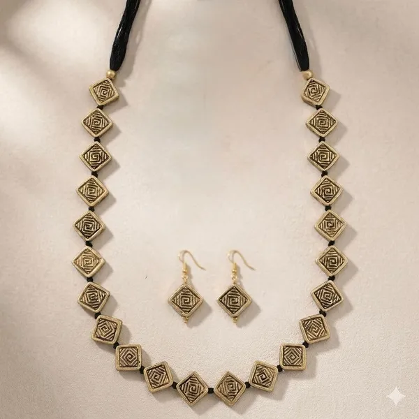 Oxidised_Geometric_Necklace_Set_With_Earrings