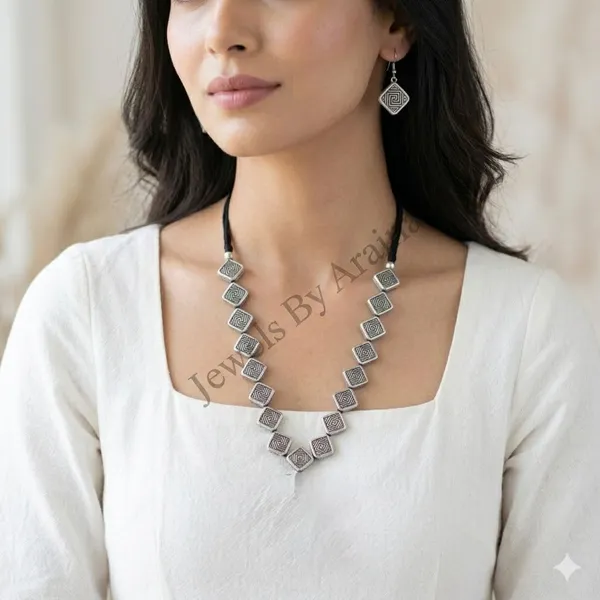 Oxidised_Geometric_Necklace_Set_With_Earrings