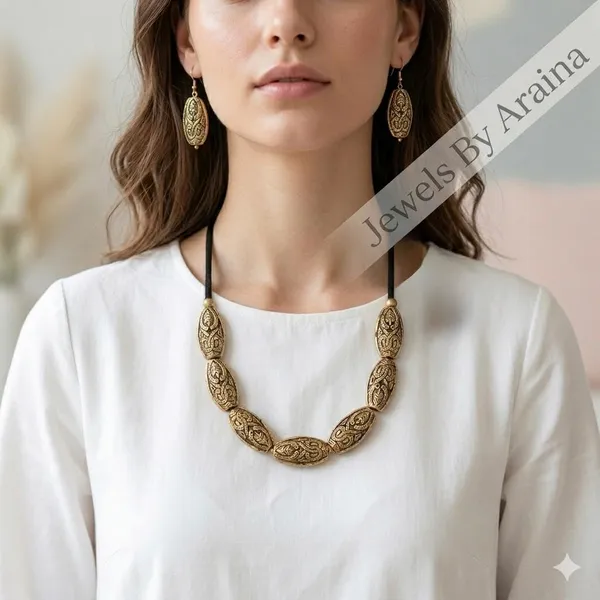 Statement_Necklace_Set_With_Earrings
