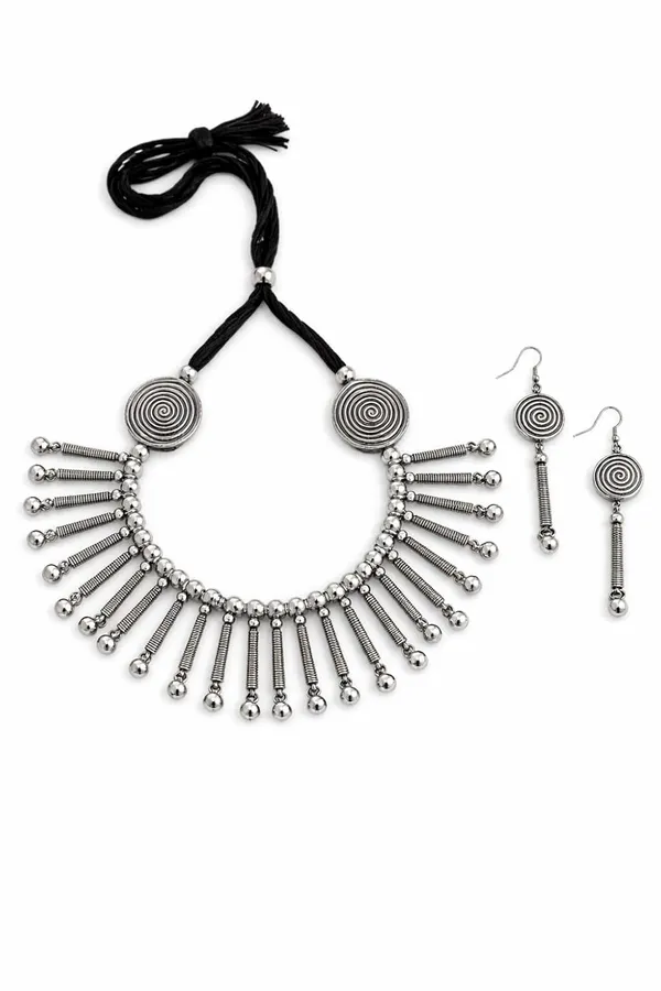 Oxidised_Tribal_Necklace_Set_With_Earrings_End