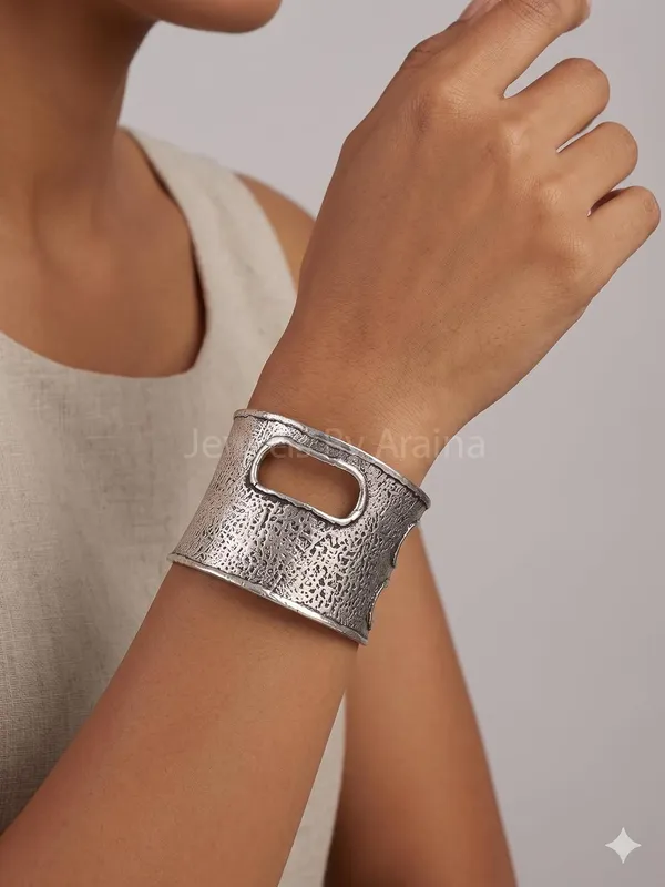 Oxidised_Cuff_Bracelet