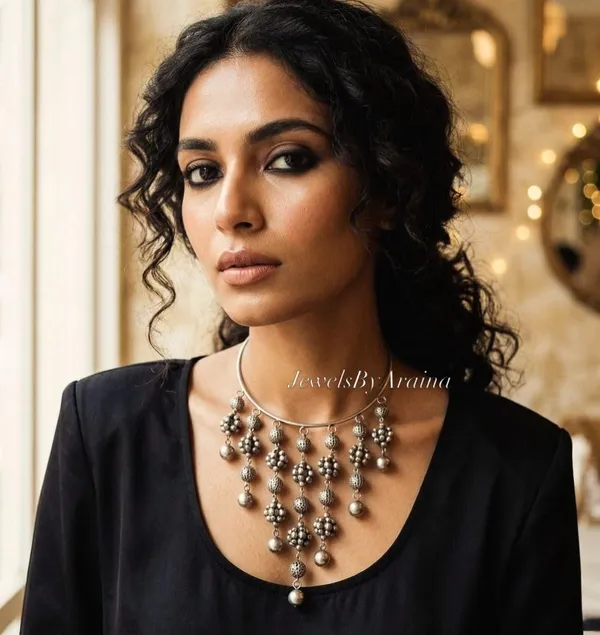 Oxidised_Hasli_Necklace
