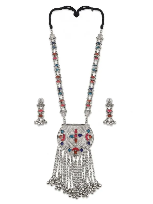 JEWELS_BY_ARAINA_Necklace_and_Earrings