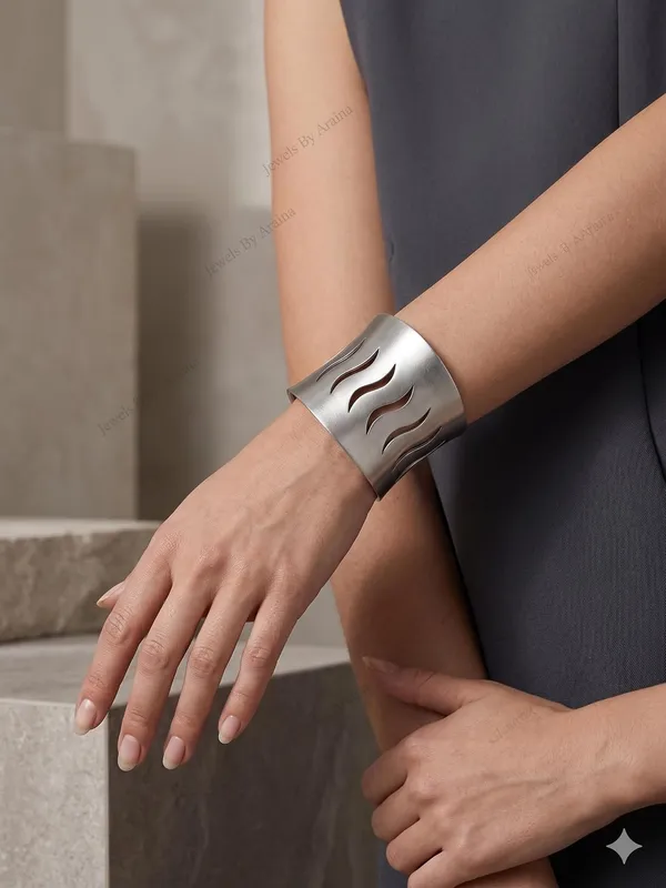 Statement_Cuff_Bracelet
