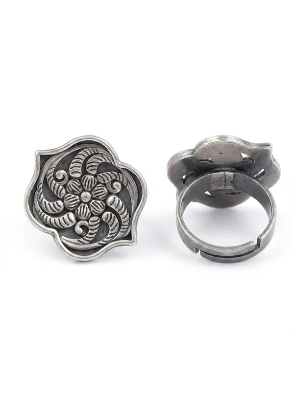 Brass_Floral_Ring