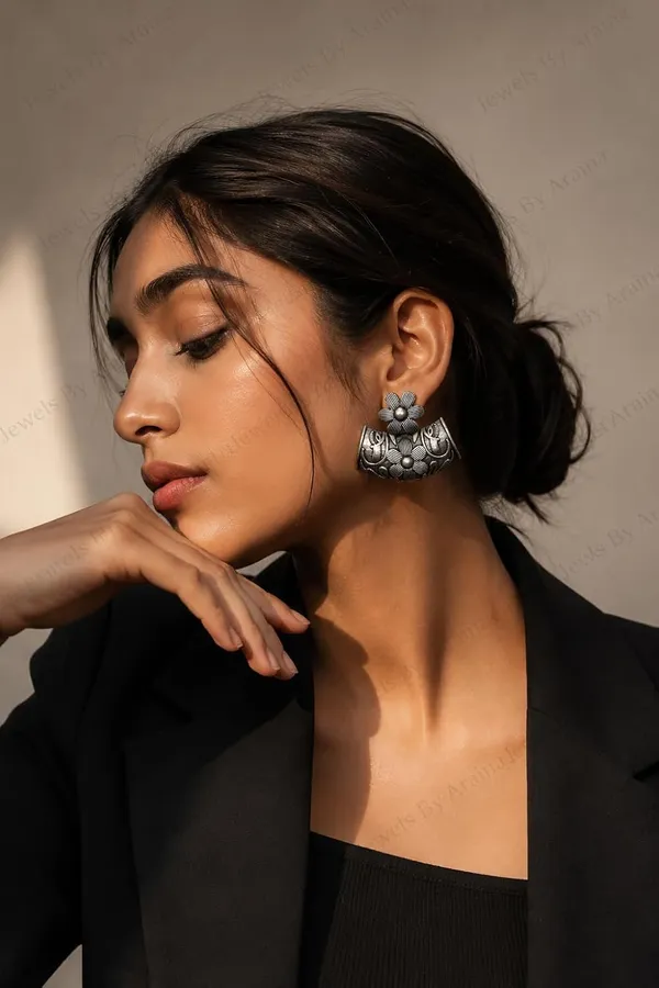Brass_Ethnic_Earrings_End_Of_Text