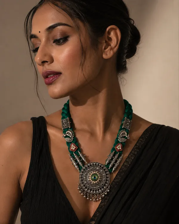 Jute_Oxidised_Silver_Finish_Green_Braided_Thread_Necklace