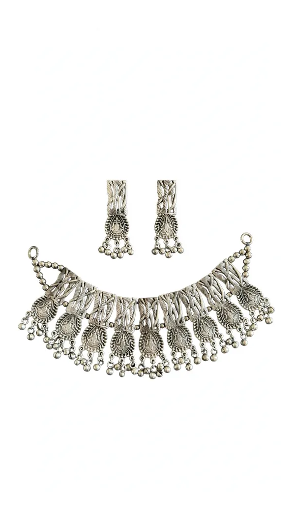 Oxidised_Silver_Choker_Necklace_with_Earrings,_Traditional