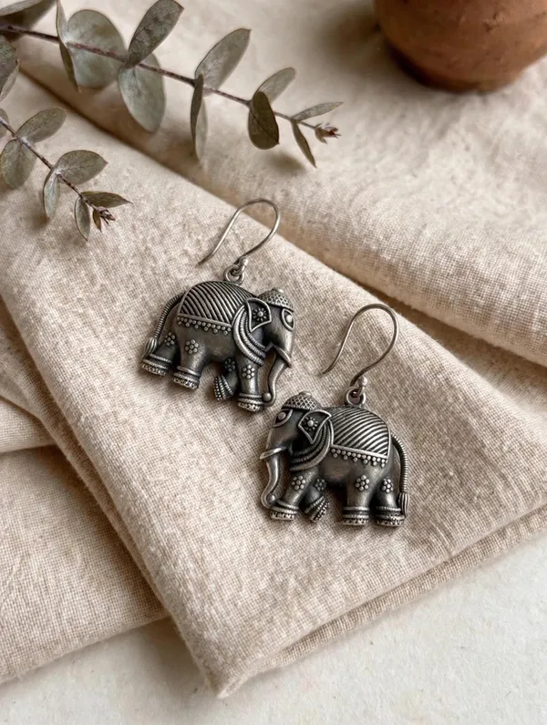 Silver-Look_Elephant_Hook_Earrings
