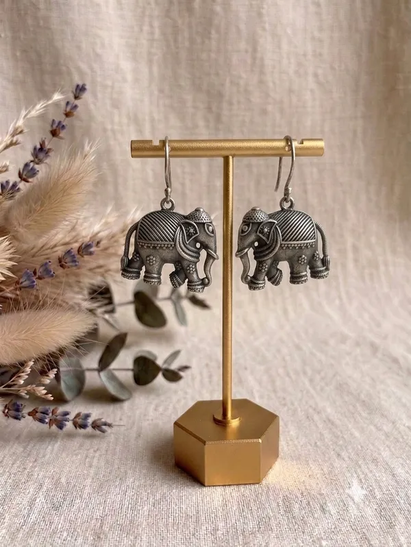 Silver-Look_Elephant_Hook_Earrings