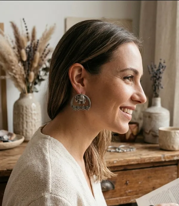 Silver-Look_Elephant_Motif_Stud_Earrings