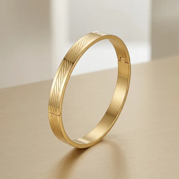 Gold_Stainless_Steel_Textured_Pattern_Bangle_Bracelet_For_Men