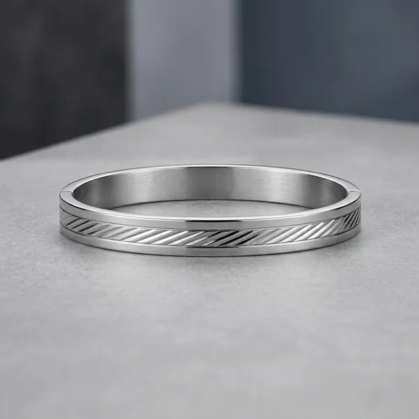 Silver_Stainless_Steel_Textured_Bangle_Bracelet_For_Men