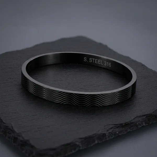 Black_Stainless_Steel_Wave_Pattern_Bangle_Bracelet_For_Men