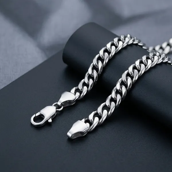 Silver_Stainless_Steel_Curb_Chain_Necklace_For_Men