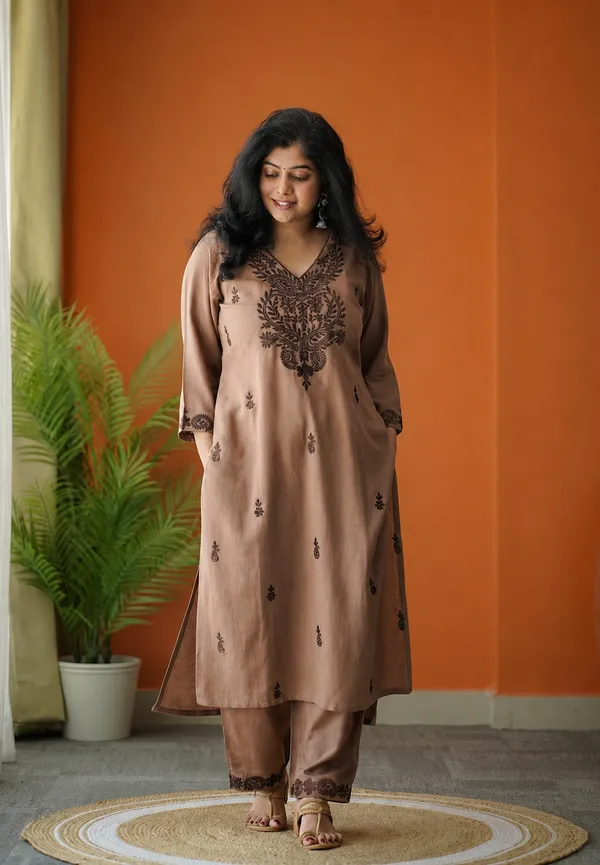 Brown_Embroidered_Kurta_Set_With_Straight_Pants_For_Women