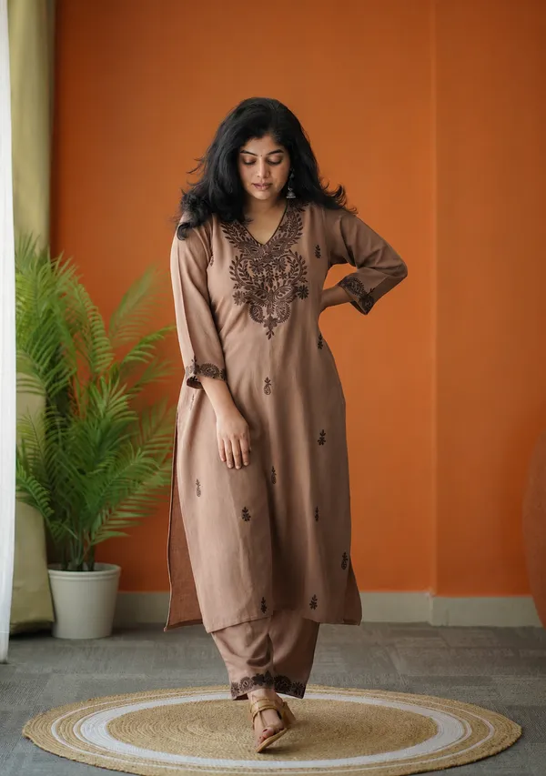 Brown_Embroidered_Kurta_Set_With_Straight_Pants_For_Women