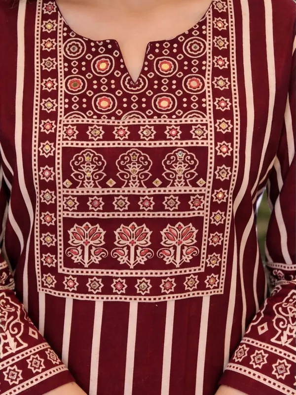 Maroon_&_Ivory_Printed_Cotton_Kurta_Set_with_Dupatta_for_Women