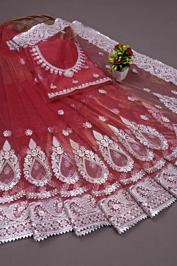Red_Heavy_Gold_Butterfly_Net_Premium_Saree_For_Women