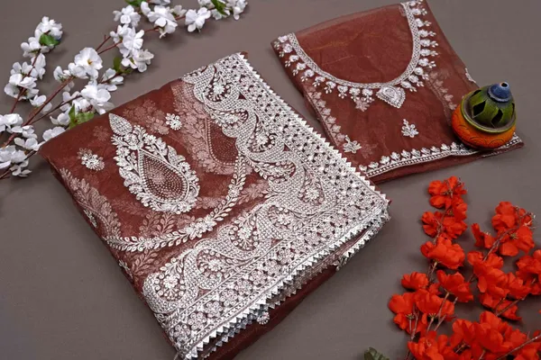 Rusty_Brown_Heavy_Gold_Butterfly_Net_Premium_Saree_For_Women