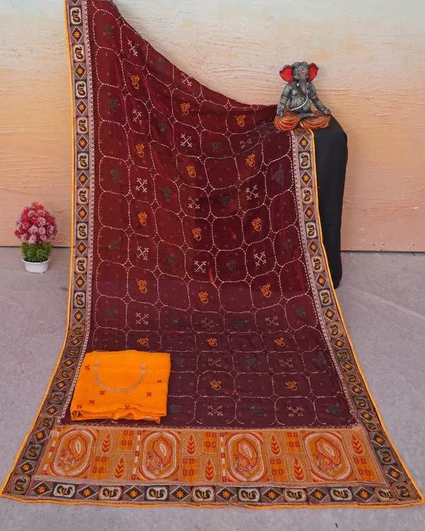 Maroon_Fandy_Chiffon_Satin_Premium_Saree_For_Women