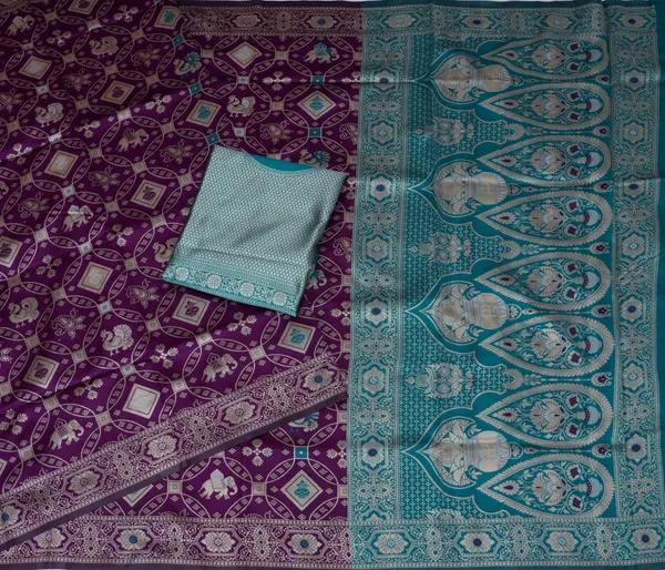 Wine_Firoza_Jacquard_Silk_Premium_Saree_For_Women