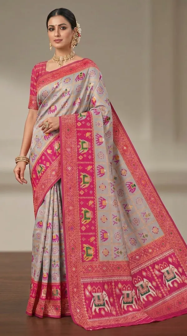 White_Jacquard_Silk_And_Kanjivaram_Silk_Premium_Saree_For_Women