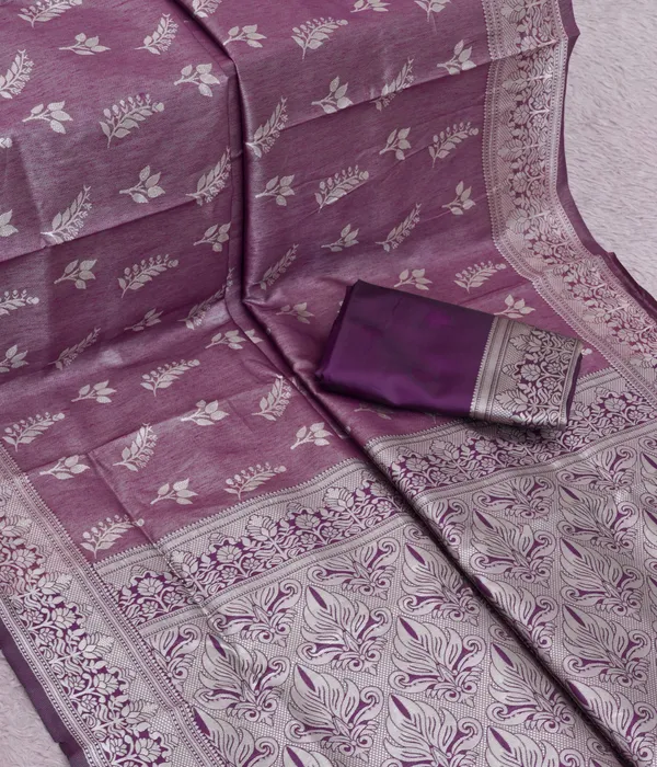 Purple_Jacquard_Silk_And_Kanjivaram_Silk_Premium_Saree_For_Women