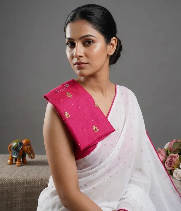 White_Pink_Vichitra_And_Mono_Banglori_Premium_Saree_For_Women
