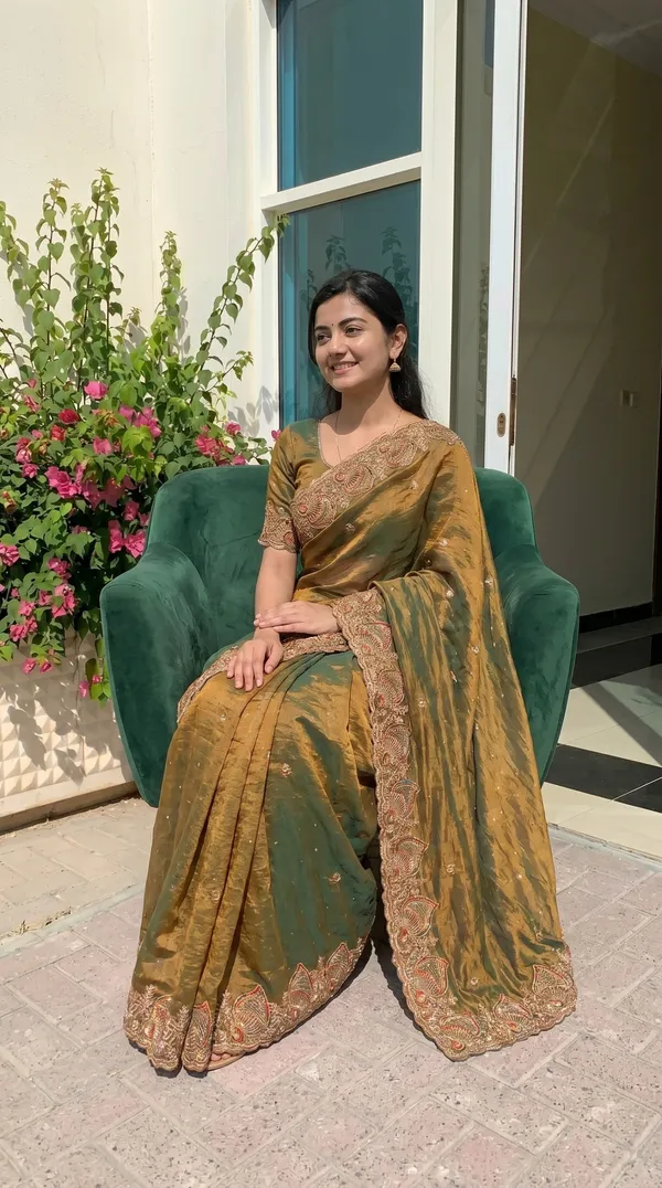 Mustard_Fandy_Chiffon_Satin_Premium_Saree_For_Women