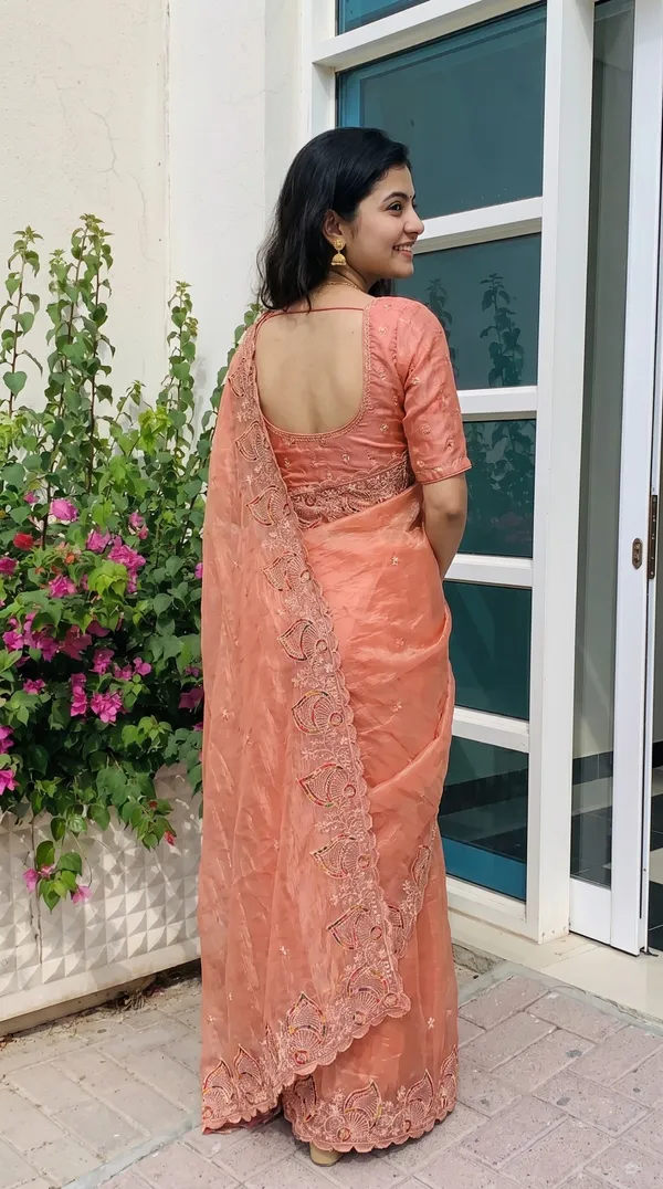 Peach_Fandy_Chiffon_Satin_Premium_Saree_For_Women