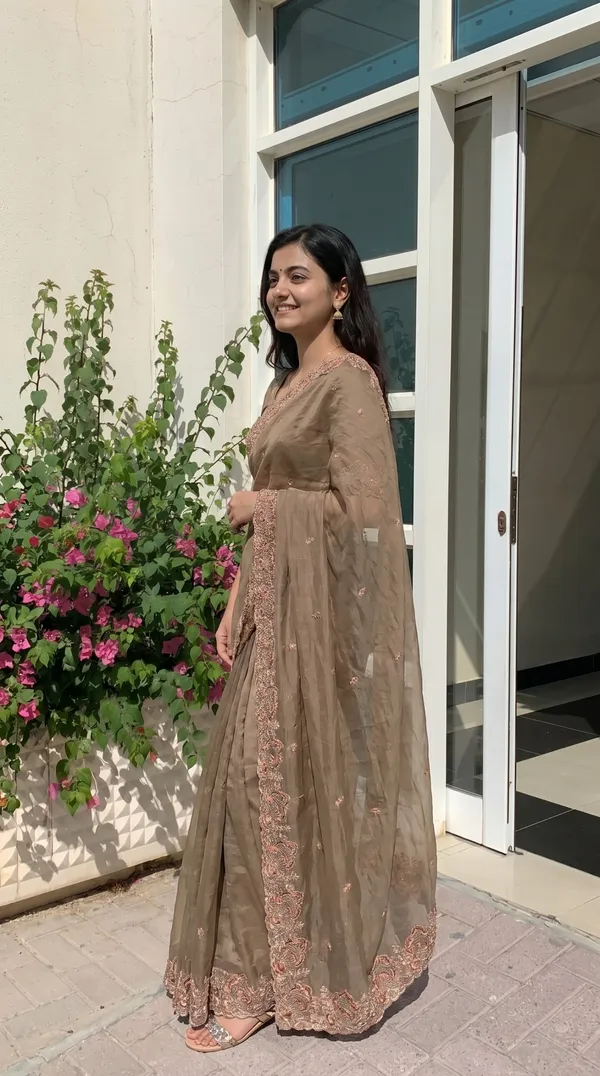 Taupe_Fandy_Chiffon_Satin_Premium_Saree_For_Women