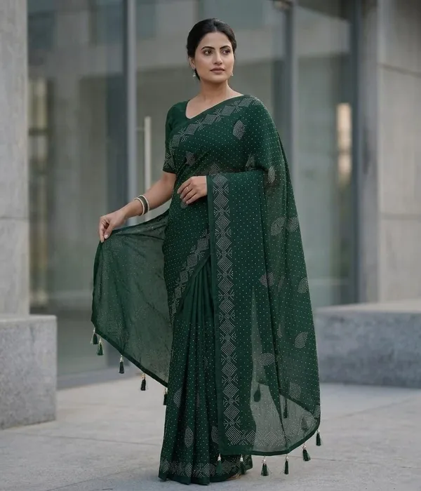 Green_Chiffon_Premium_Saree_For_Women